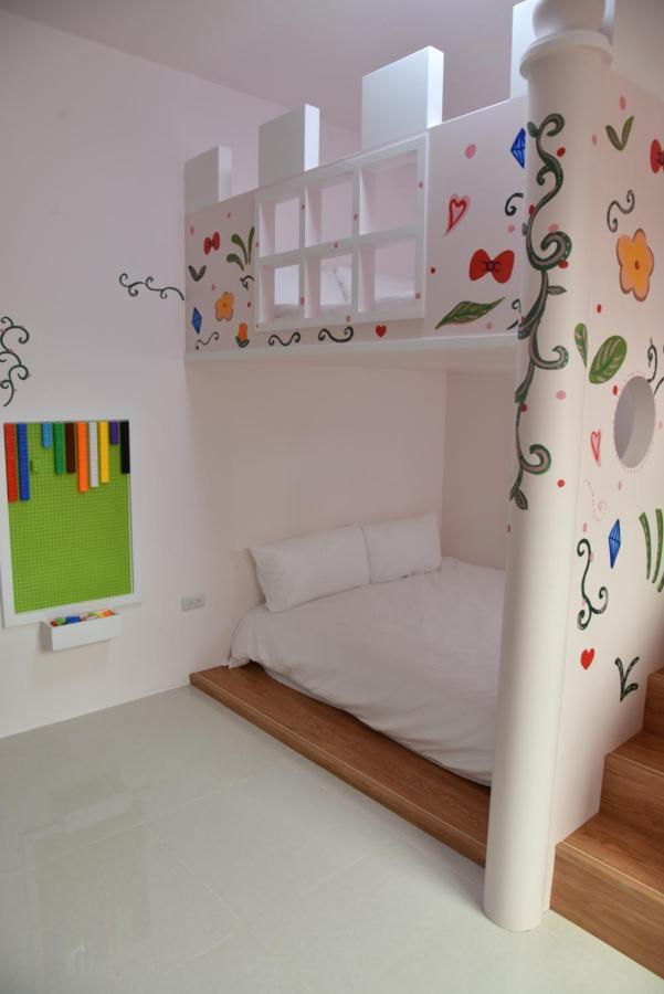 Kids Heart Home Fengyuan Exterior foto